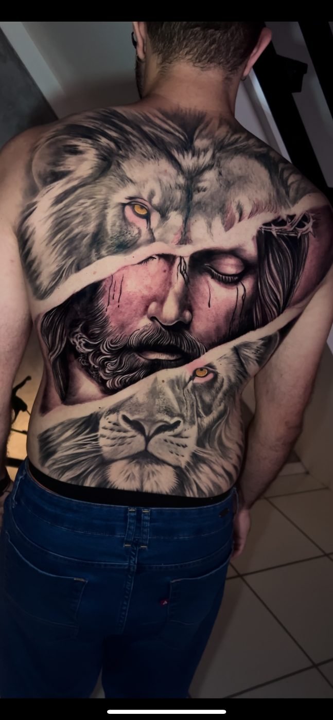 Tatuagem hiper-realista